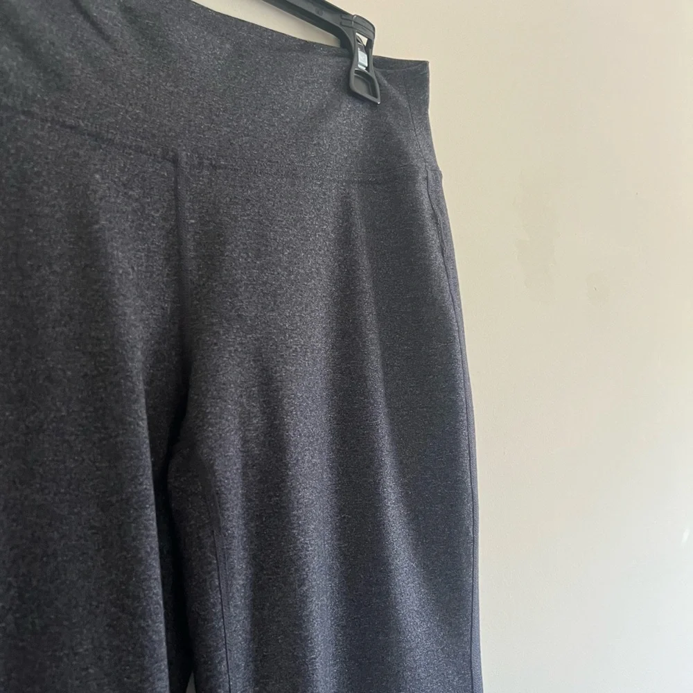 Athleta Fushion wide leg  yoga pants - Picture 4 of 12